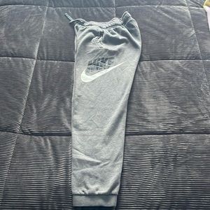 Nike boys sweats
